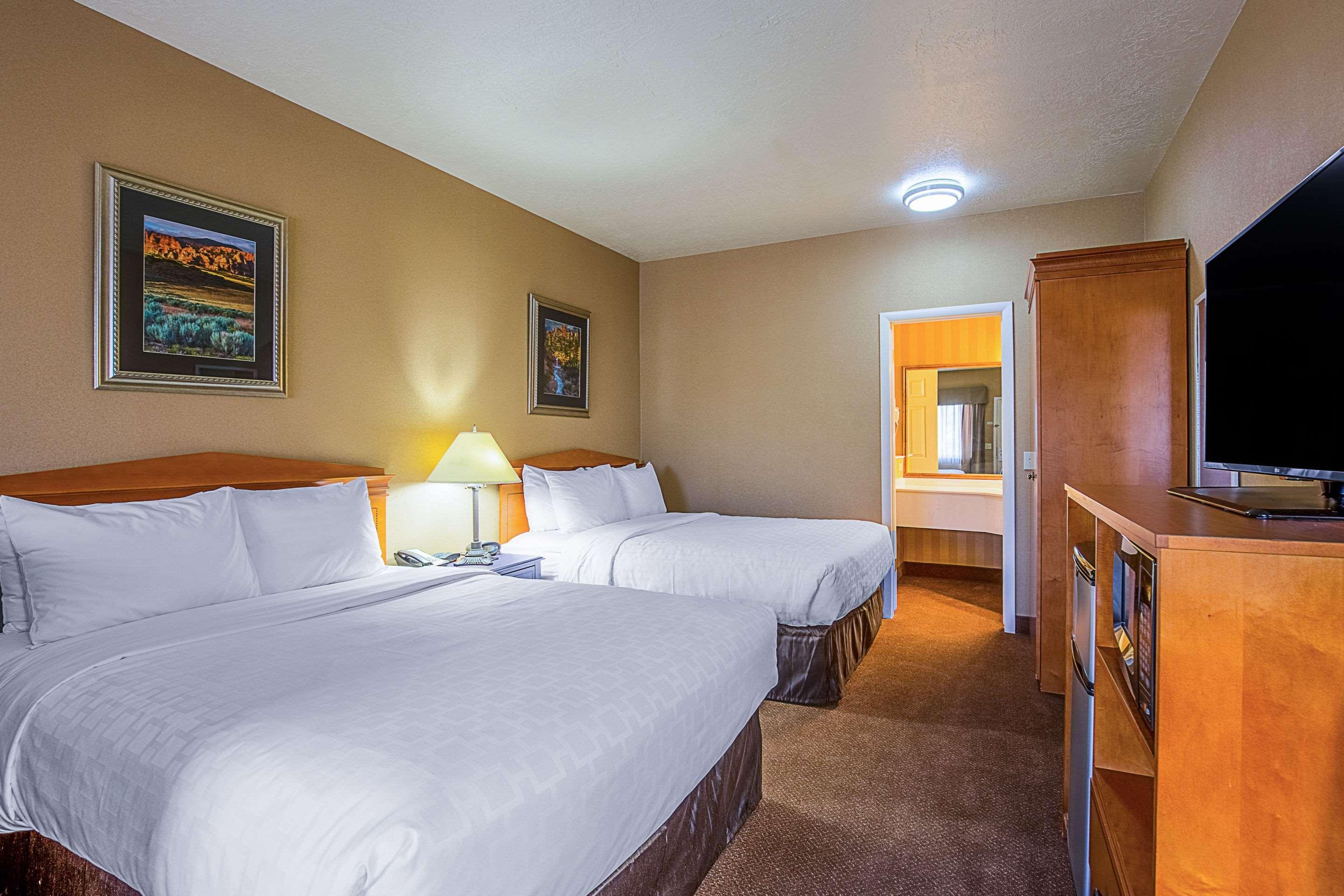 Clarion Suites St George - Convention Center Area Сент-Джордж Экстерьер фото